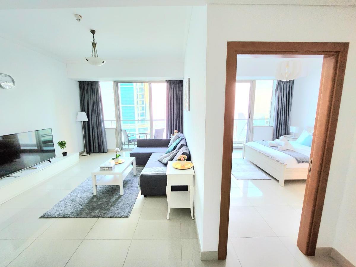 Scenic High Floor 1Br At Ocean Heights, Dubai Marina By Maxx Value Homes Экстерьер фото