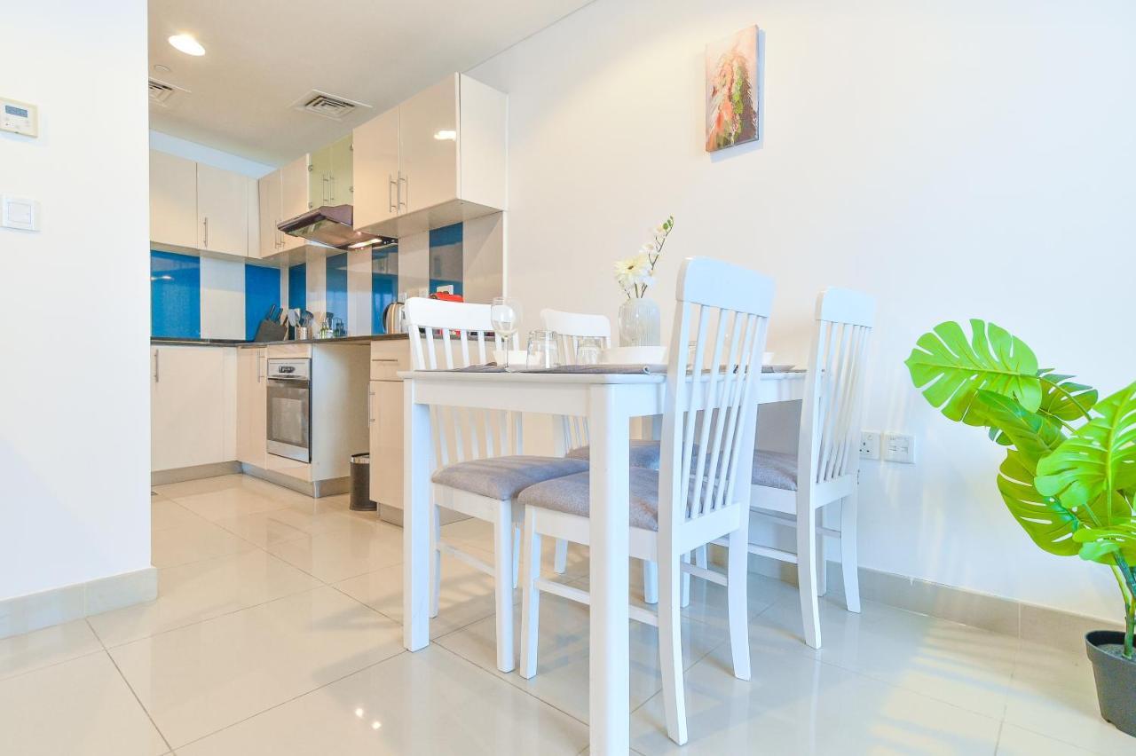 Scenic High Floor 1Br At Ocean Heights, Dubai Marina By Maxx Value Homes Экстерьер фото